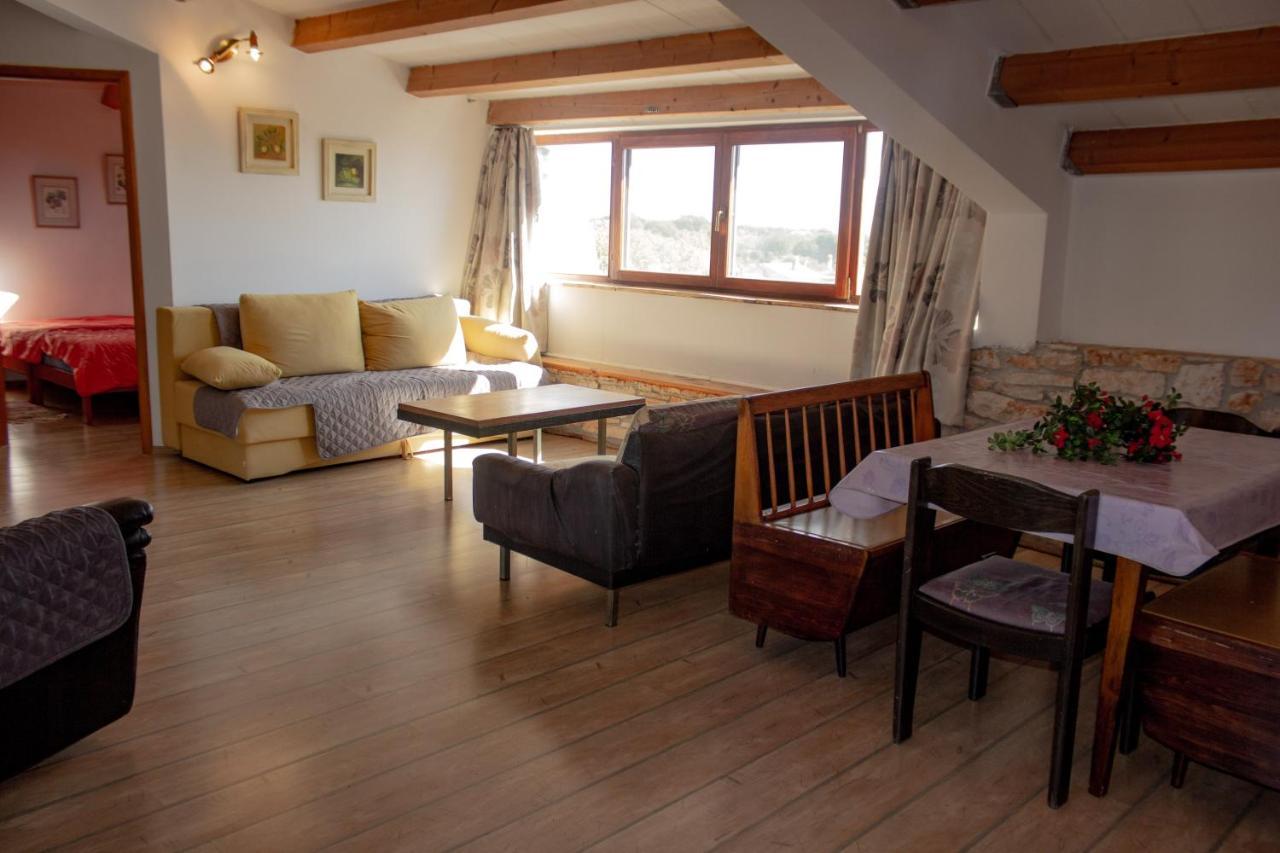 Eti And Mia Holiday Apartments Muntić 外观 照片