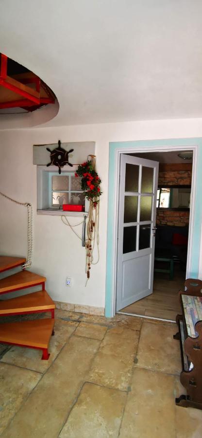 Eti And Mia Holiday Apartments Muntić 外观 照片