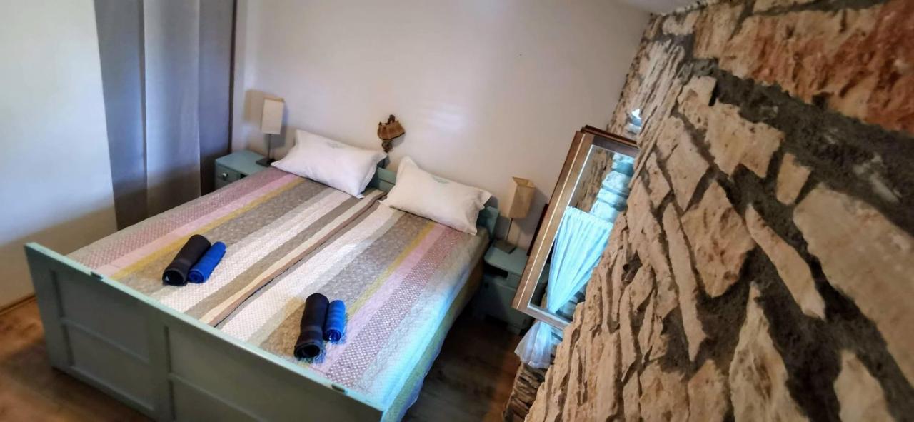 Eti And Mia Holiday Apartments Muntić 外观 照片