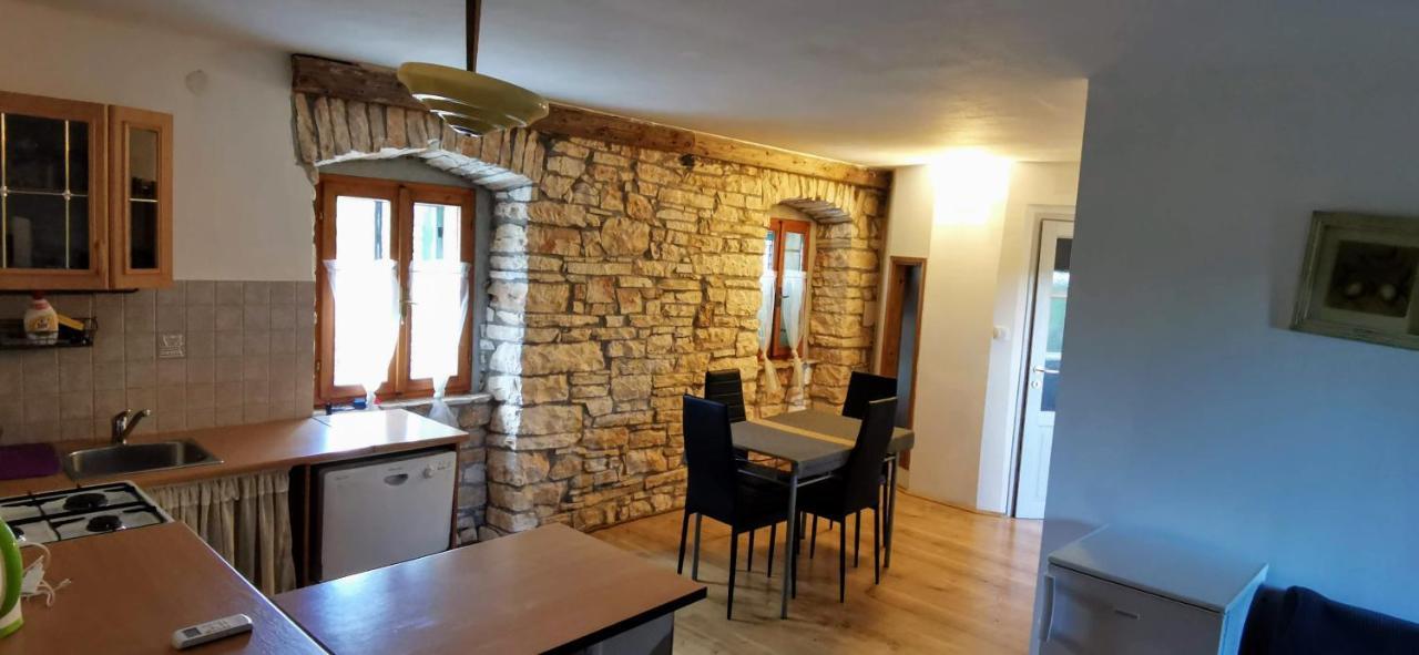 Eti And Mia Holiday Apartments Muntić 外观 照片